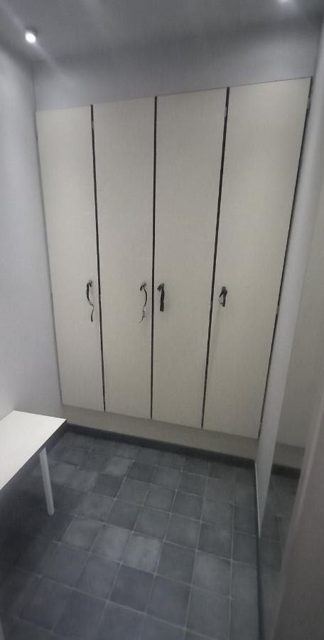 Beautyd Familie- Of Gezinskamer Junior-Suite Centrum Gullegem Wevelgem Eksteriør billede